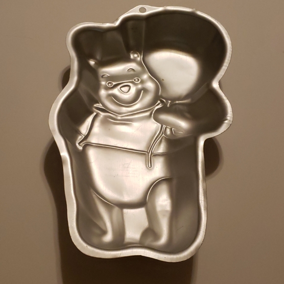 Winnie the Pooh cake pan UIGC - Picture 2 of 8